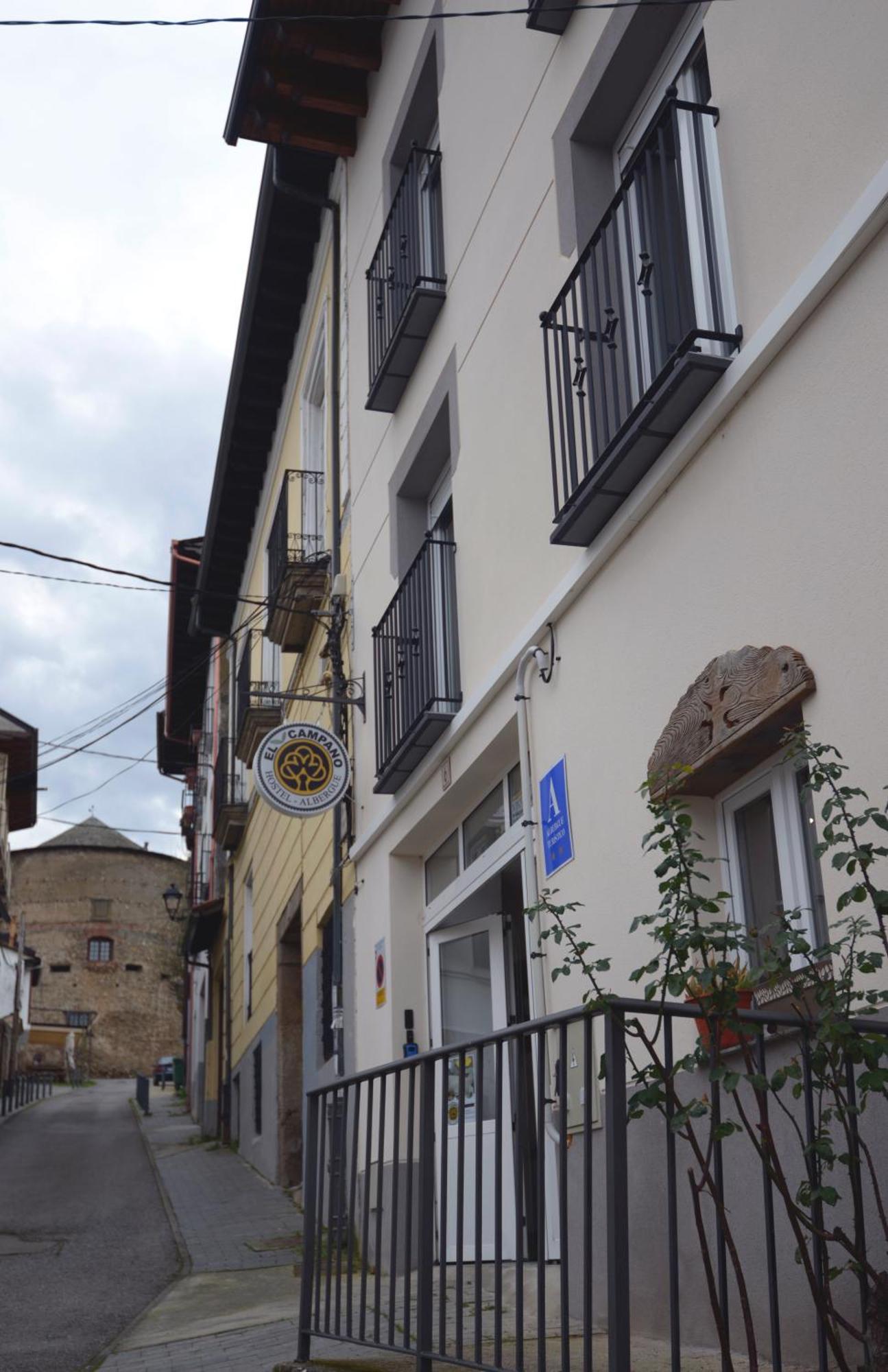 Hostel El Campano Villafranca Del Bierzo Eksteriør bilde