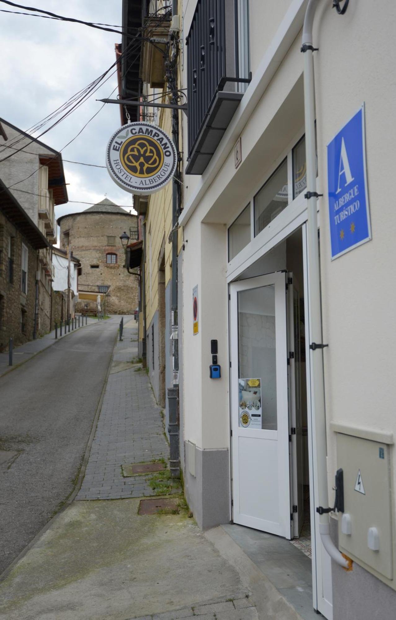 Hostel El Campano Villafranca Del Bierzo Eksteriør bilde