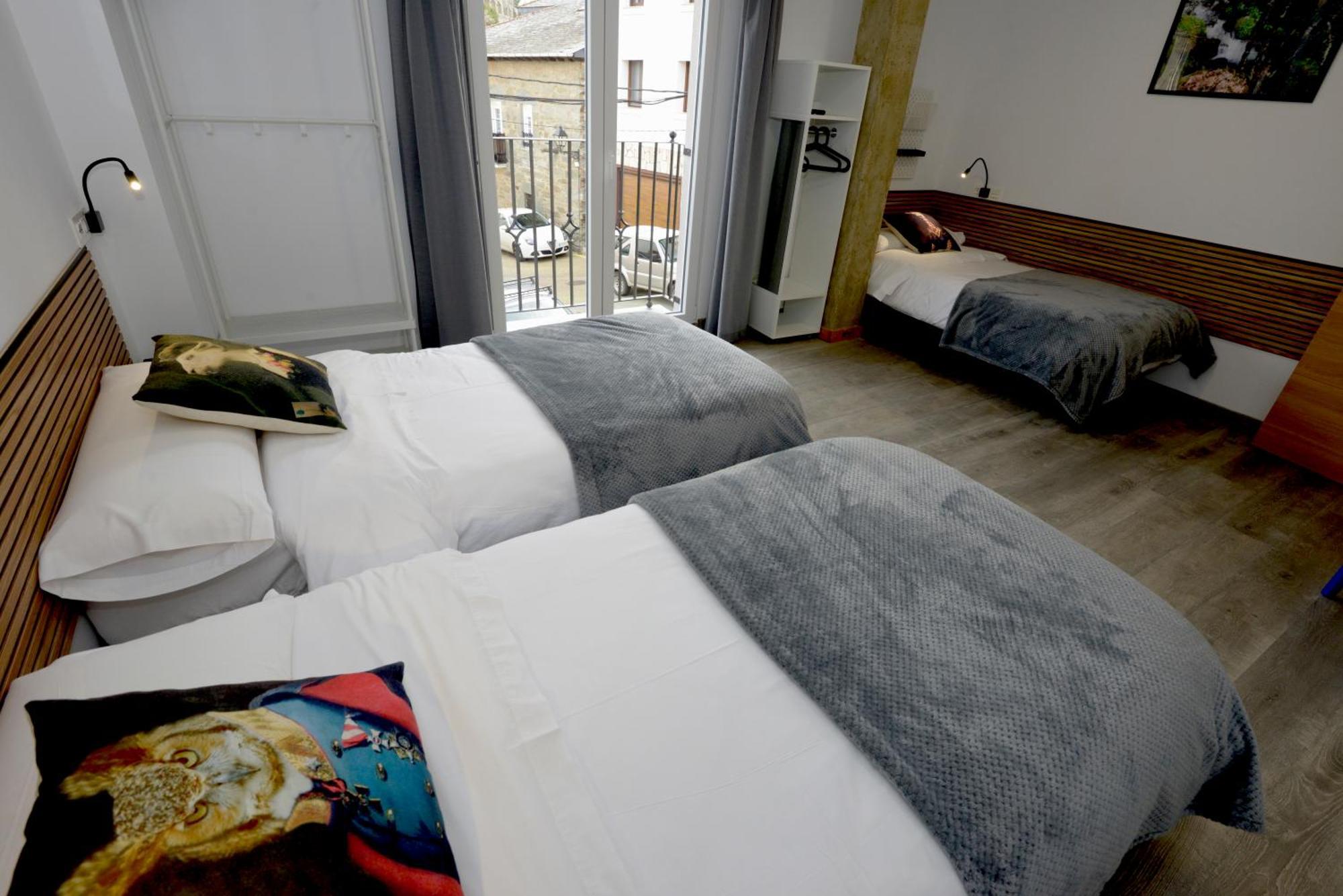 Hostel El Campano Villafranca Del Bierzo Eksteriør bilde