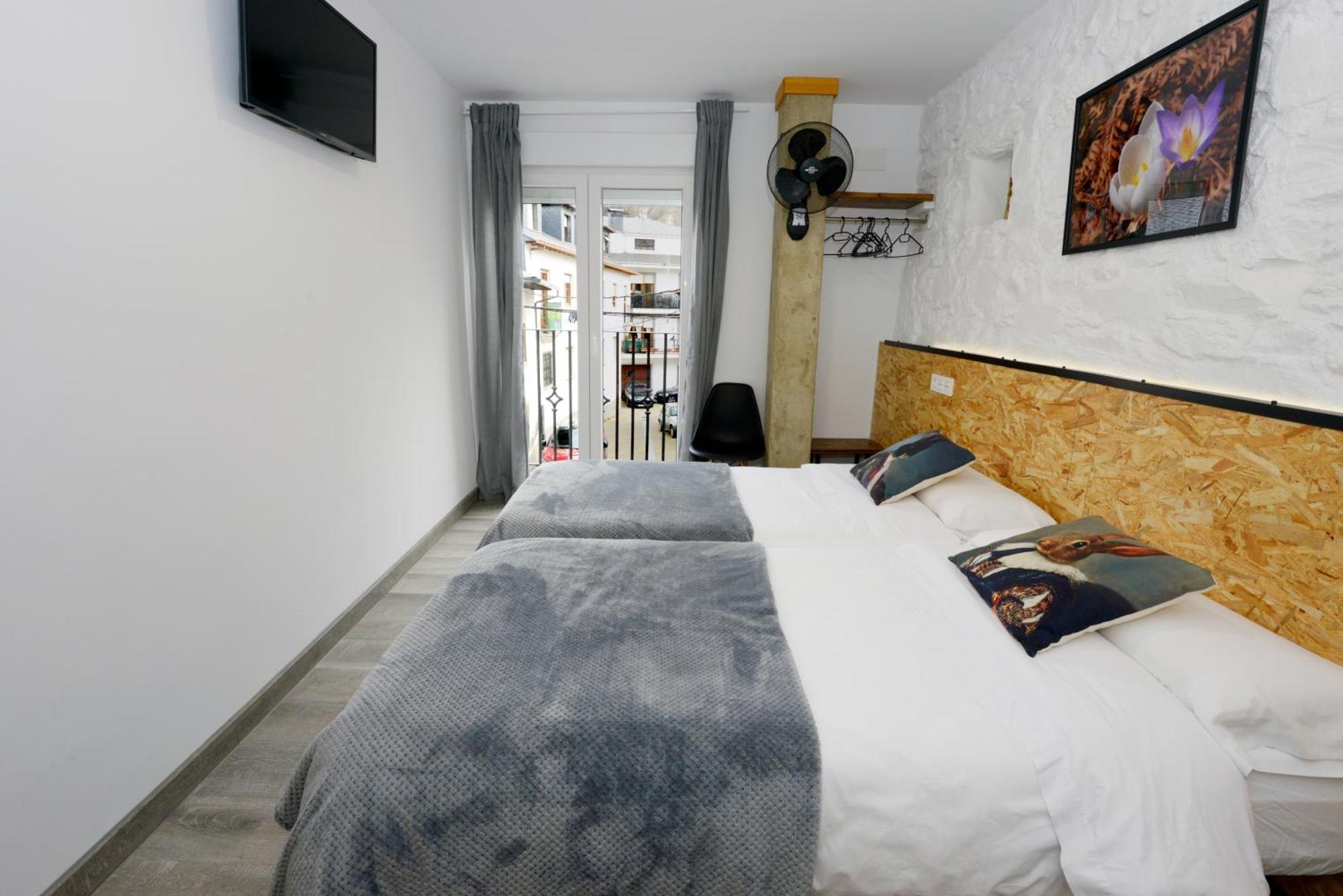 Hostel El Campano Villafranca Del Bierzo Eksteriør bilde